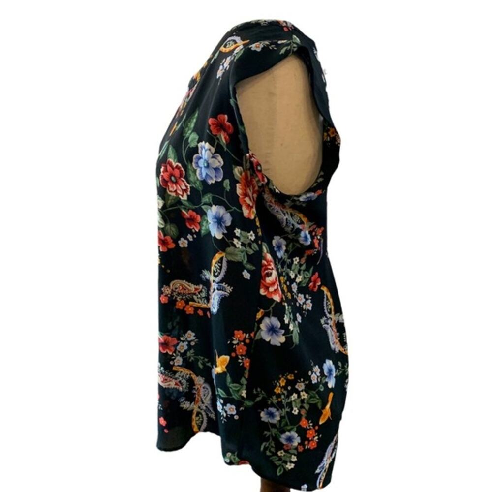 Pleione flower sleeveless top.  Blouse is Light summer weight‎ size extra small - Picture 6 of 10